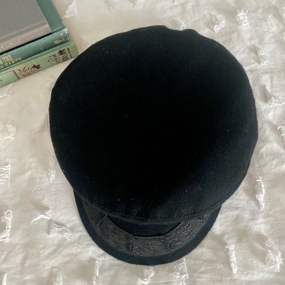 Authentic Greek wool Fisherman’s Cap from Novica - Picture 2 of 6